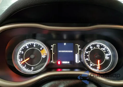 2017 Jeep Cherokee Latitude z USA, uszkodzony, nr VIN 1C4PJMCB9HW635016